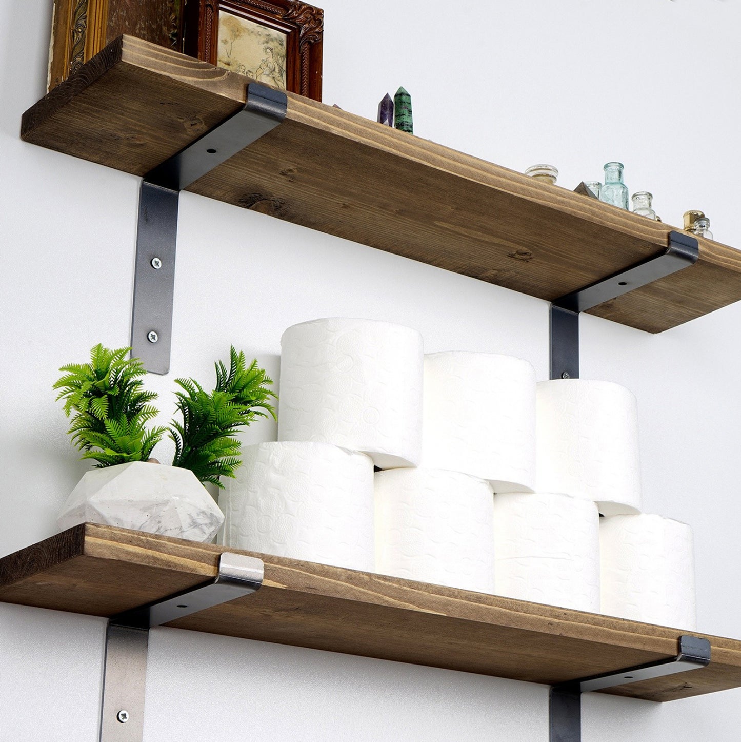 WALL SHELF IN WALNUT COLOR HM8997.01 60x14x16 cm.